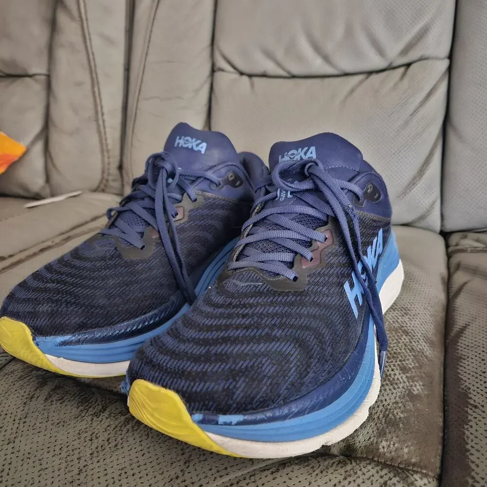 Hoka One One size 11